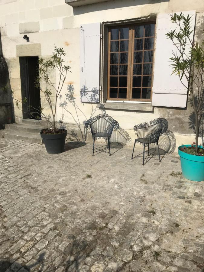 Appartement Spacieux Avec Une Vue Sur ตูร์ ภายนอก รูปภาพ