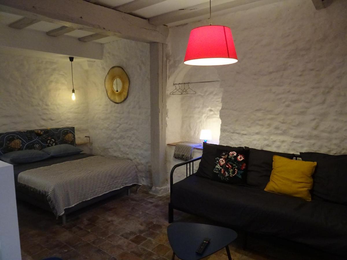 Appartement Spacieux Avec Une Vue Sur ตูร์ ภายนอก รูปภาพ